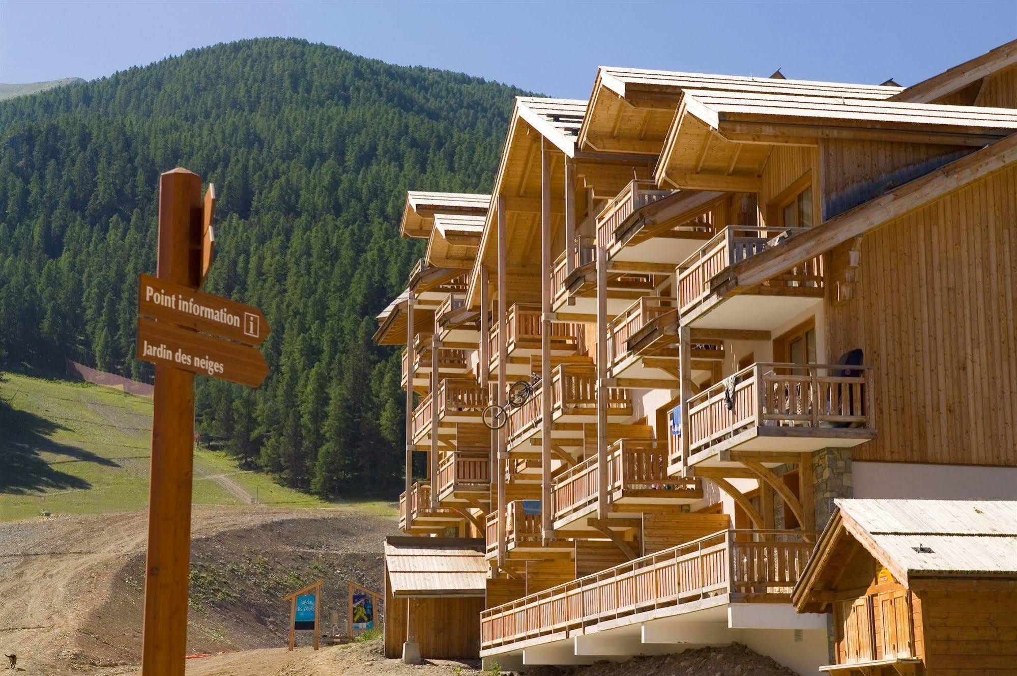 Madame Vacances Residence Le Parc Des Airelles レ・ゾル エクステリア 写真